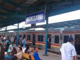 Keberangkatan Stasiun Manggarai Keberangkatan Stasiun Manggarai